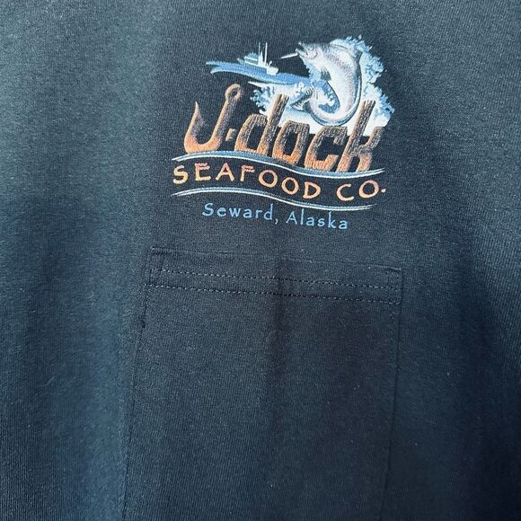 Alaska Pin-Up J-Dock Seafood Co. Graphic T-Shirt L - Picture 3 of 5
